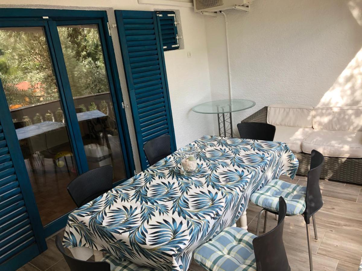 Guesthouse Vila Ruzmarin Ždrelac Extérieur photo