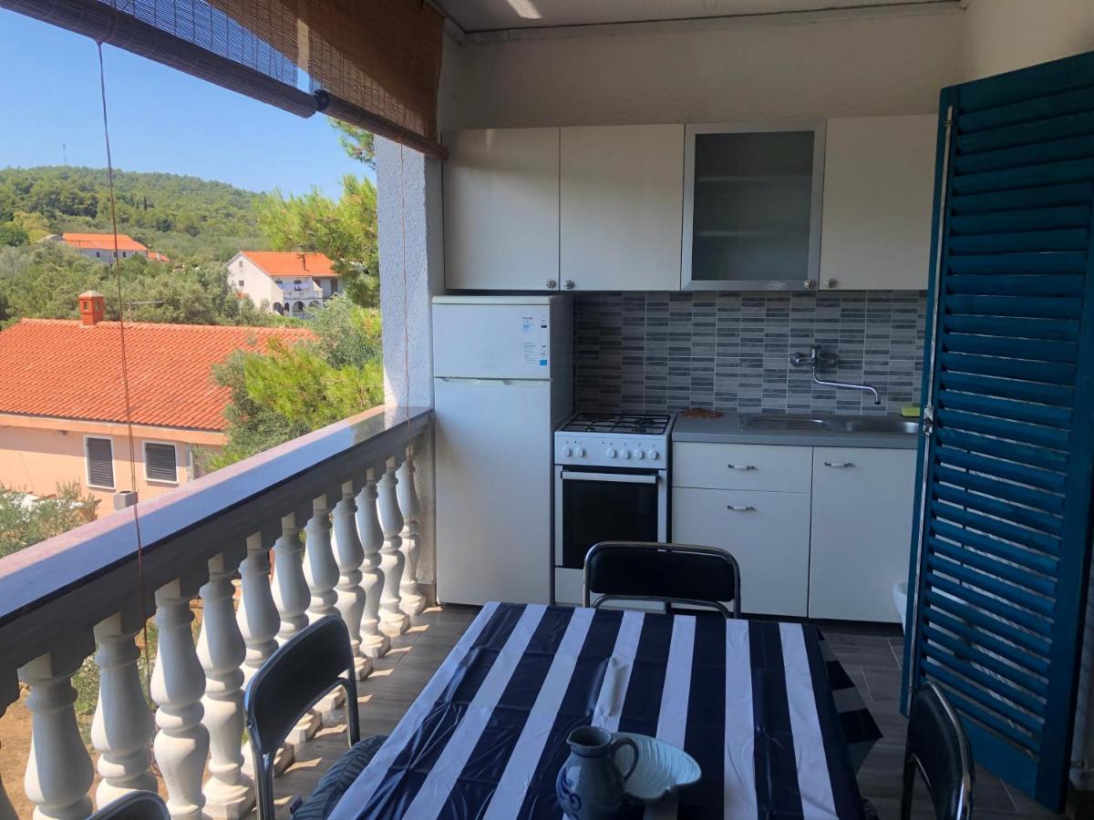 Guesthouse Vila Ruzmarin Ždrelac Extérieur photo