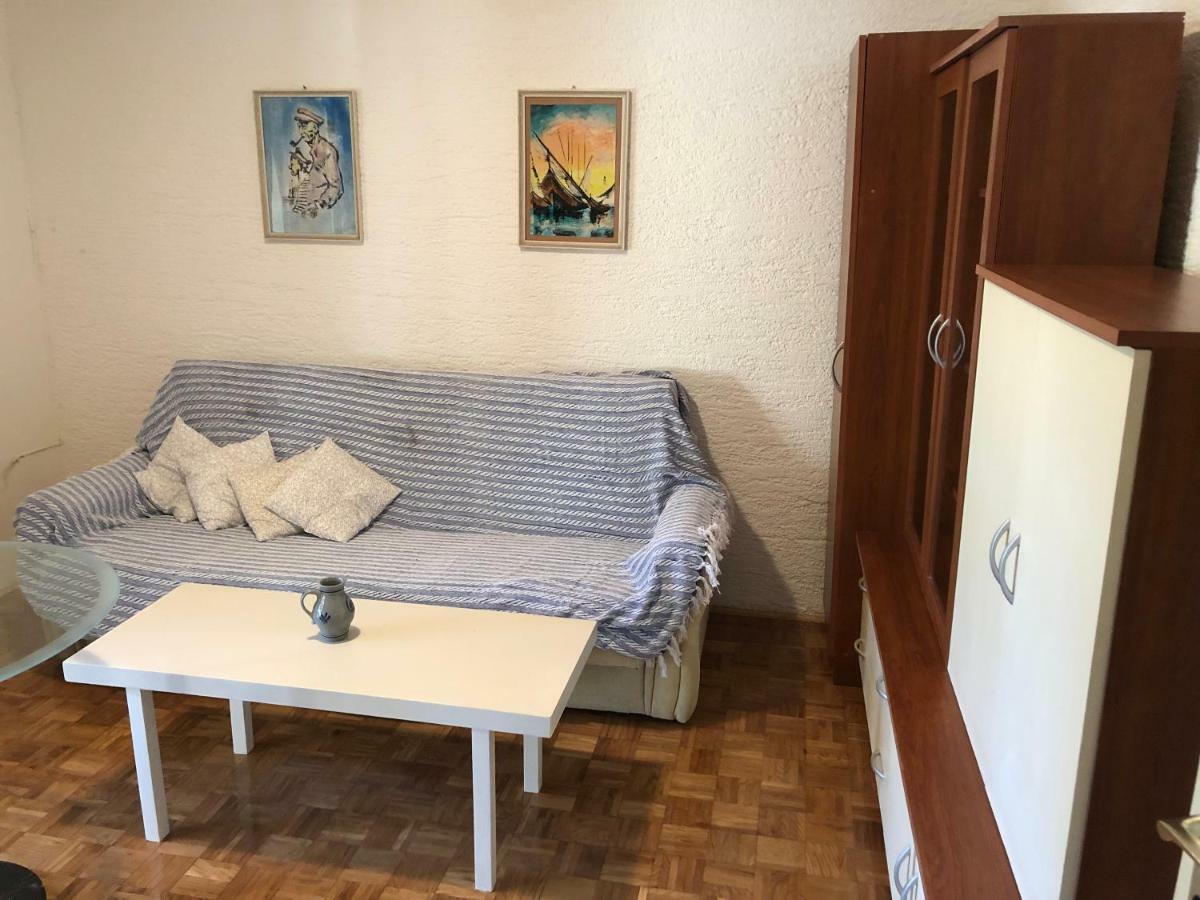 Guesthouse Vila Ruzmarin Ždrelac Extérieur photo